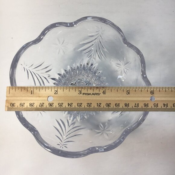 Mikasa Christmas Night Footed Bowl Trees Stars Etching 4" High 6" Diameter - Picture 6 of 7